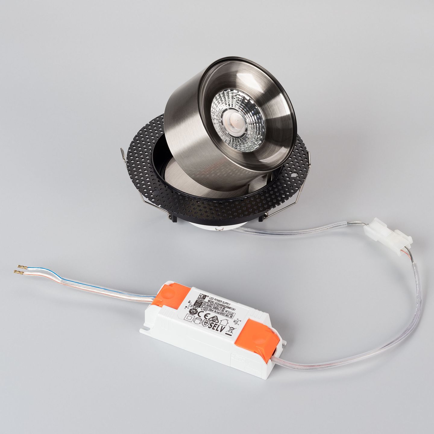 b_DL-04-4613.jpg