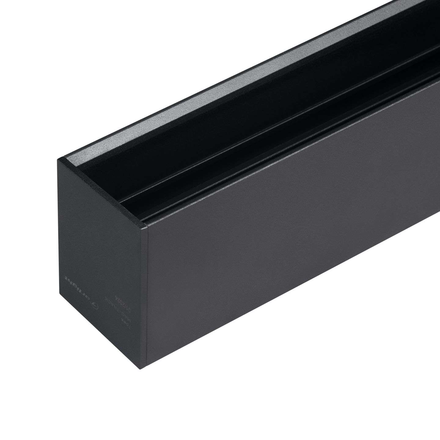 a_DL-12600-0913.jpg